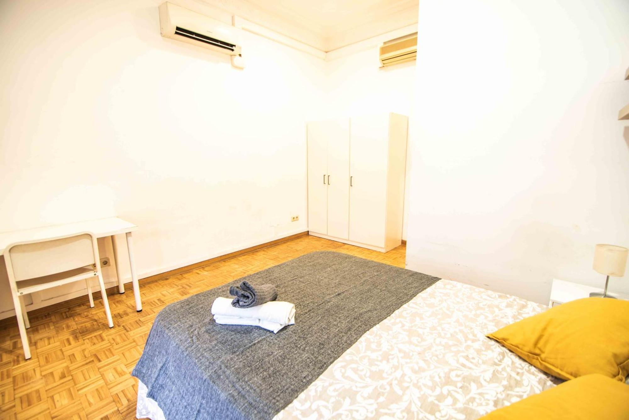 Balmes Private Rooms - Barcelona — Fotos 1